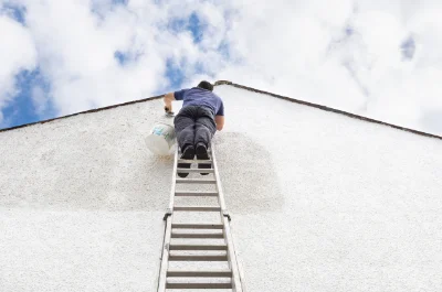 Peinture extérieure aux Goulles — façades et ravalement
